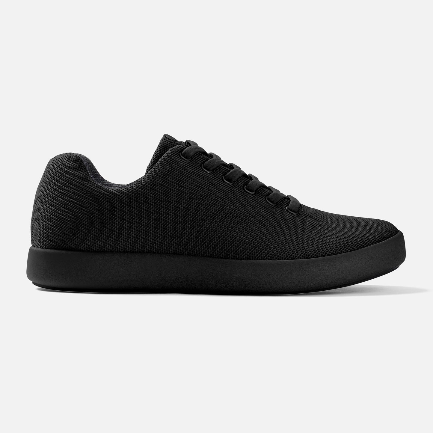 Model 000: Black