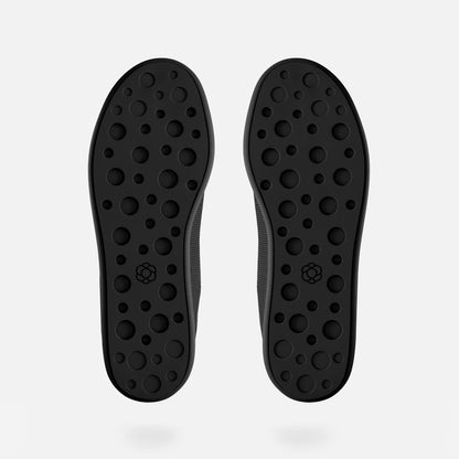Model 000: Black