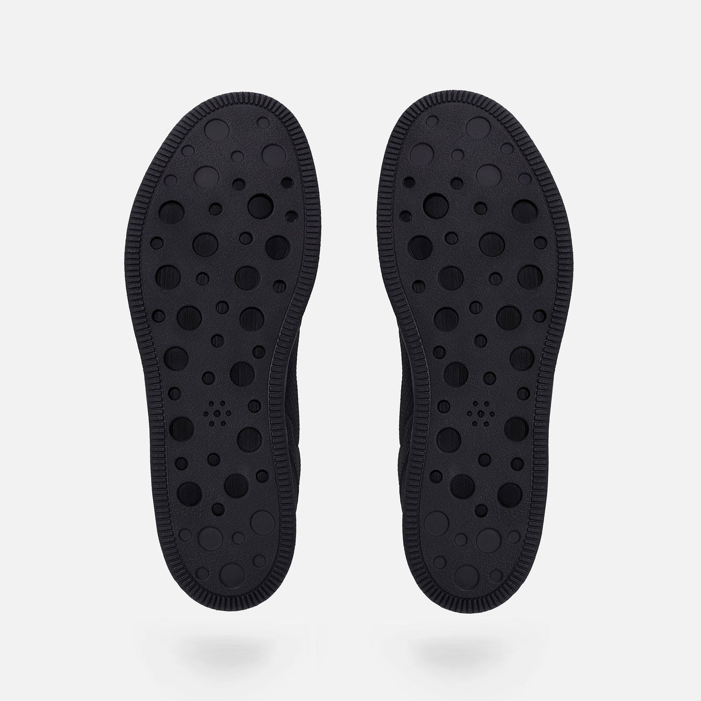Model 001: Black