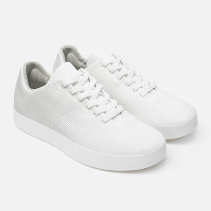 Model 001: White